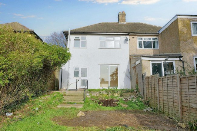 47 Arbroath Road, Eltham, London SE9 6RR 3