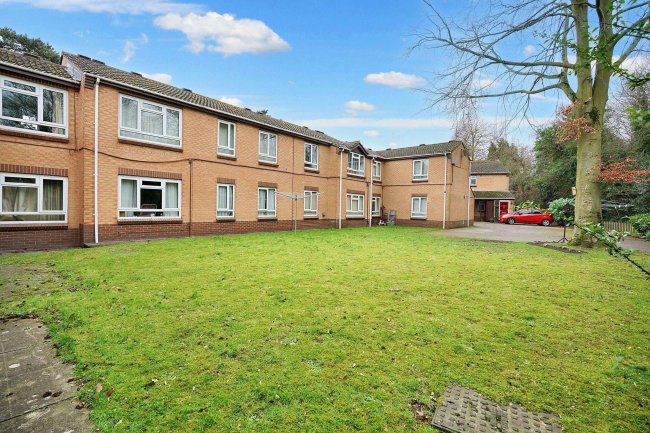 70 Stephenson Court, Glenfield, Leicestershire, LE3 8BY 4