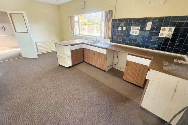 Ash-Mere, Umberslade Road, Earlswood, Solihull, West Midlands B94 5QA 3