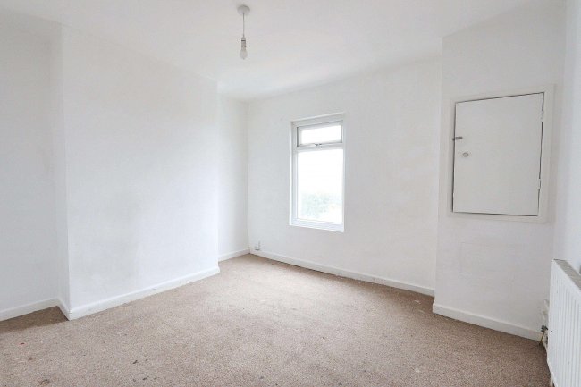 106 School Road, Wales, Sheffield S26 5QJ 8