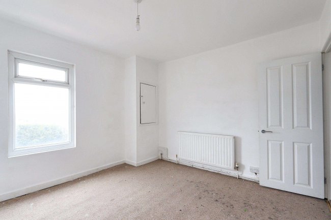 106 School Road, Wales, Sheffield S26 5QJ 8