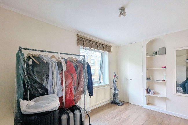 Flat 62, 32 Vale Royal House, 36 Newport Court, Leicester Square, London WC2H 7PY 4