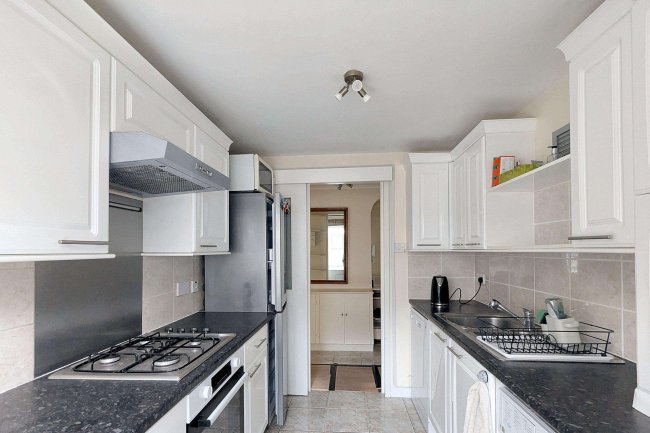 Flat 62, 32 Vale Royal House, 36 Newport Court, Leicester Square, London WC2H 7PY 4