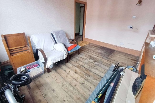 5 Elm Grove, Sale, M33 7JZ 5