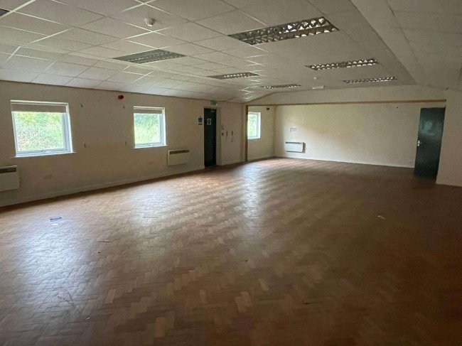 Building to the west of Dundas Terrace, Marske-by-the-Sea, Redcar, TS11 6JF 7