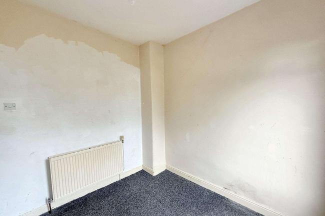 36 Helmsdale Avenue, Gateshead, NE10 0JD 7