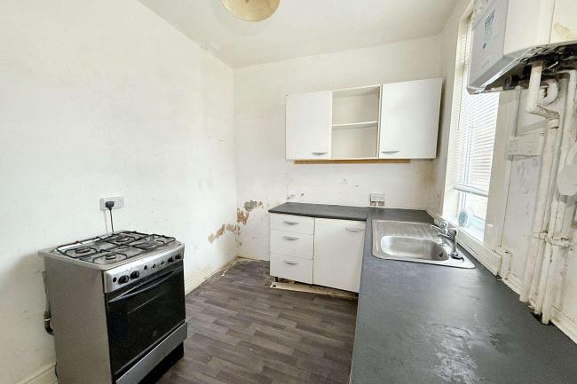 36 Helmsdale Avenue, Gateshead, NE10 0JD 7