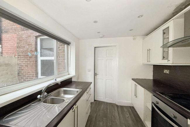 Flat 1, 44 Roker Avenue, Sunderland, SR6 0HX 3