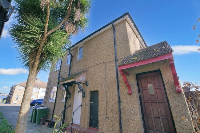 198A Eversley Avenue, Bexleyheath, DA7 6SW 5