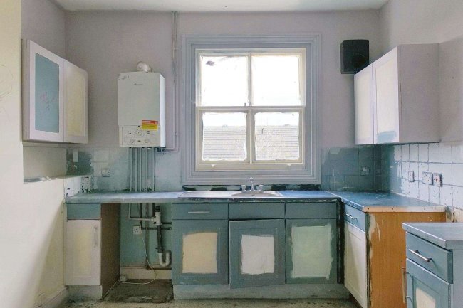 45B Adelaide Grove, Shepherd's Bush, London W12 0JU 4