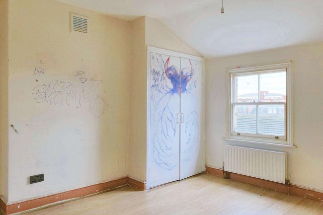 45B Adelaide Grove, Shepherd's Bush, London W12 0JU 4