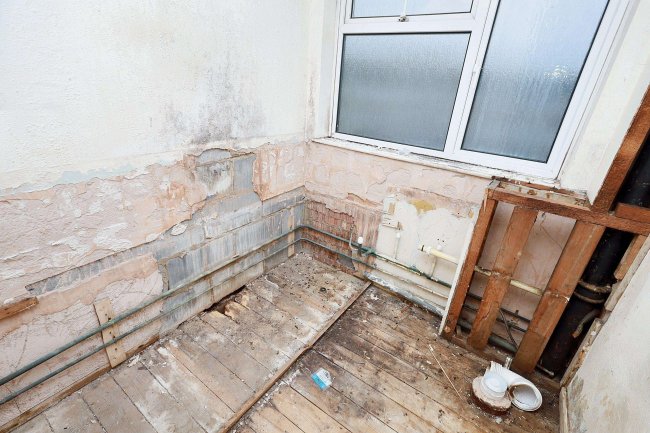 9 Merlin Close, Northolt UB5 6JG 8