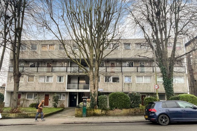 Flat 6, 24 Carlton Drive, Putney, SW15 2BN 3