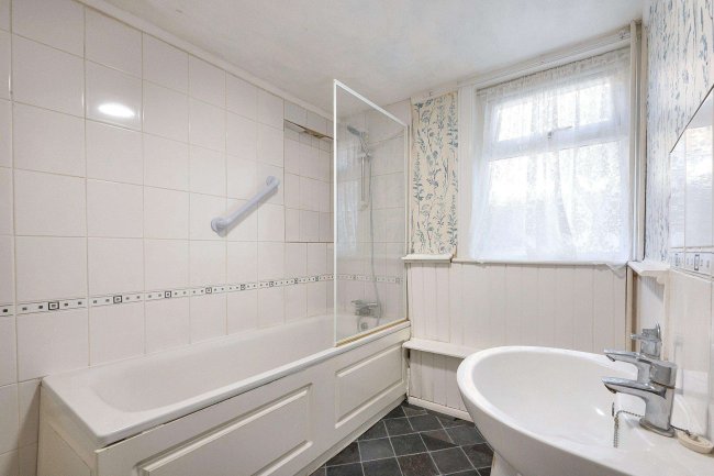 62 Vale Road, Ramsgate, Kent, CT11 9LS 7