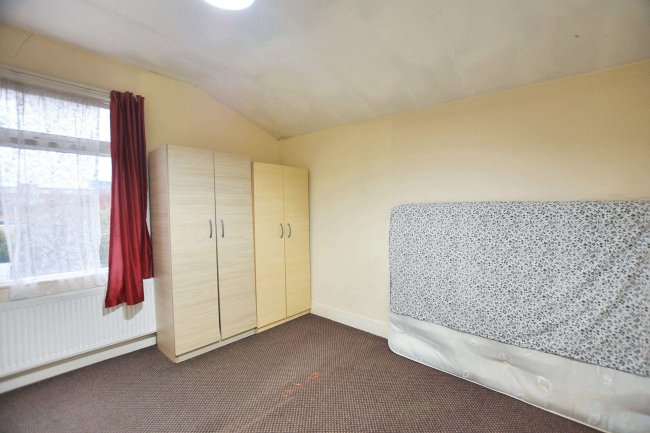 First Floor Flat, 139B Prince Regent Lane, London, E13 8RY 10