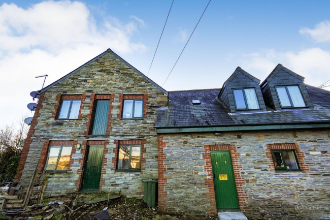 Flat 3, Chapel Court, Chapel Street, Camelford, Cornwall, PL32 9PJ 2