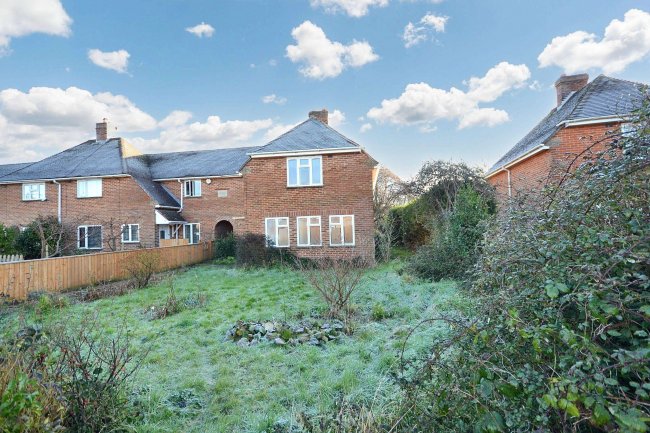 63 Barnes Crescent, Wimborne, Dorset, BH21 2AY 5