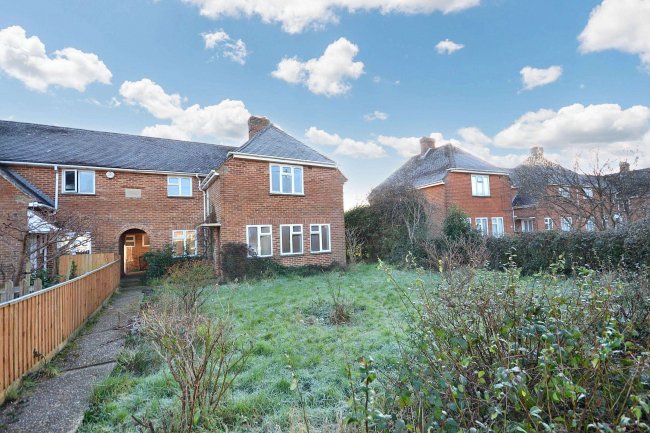 63 Barnes Crescent, Wimborne, Dorset, BH21 2AY 5