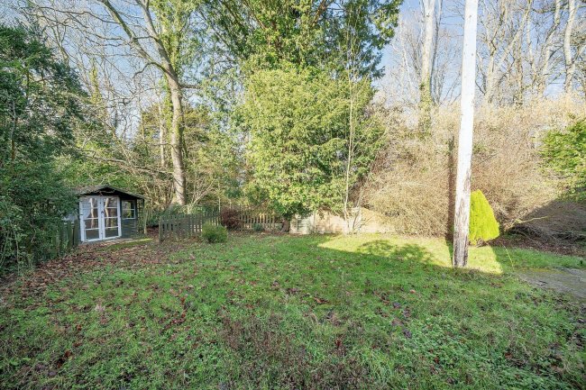 6 Dean Road, West Tytherley, Salisbury, Hampshire, SP5 1NR 6