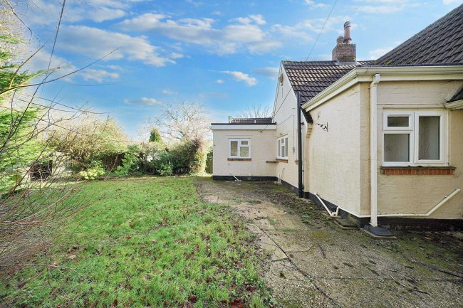 6 Dean Road, West Tytherley, Salisbury, Hampshire, SP5 1NR 6
