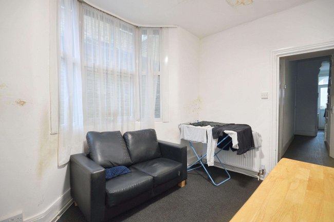 10 Trehurst Street, Clapton, London E5 0EB 1