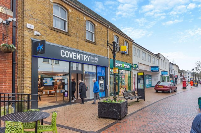 54 Sheep Street, Bicester OX26 6LG 3