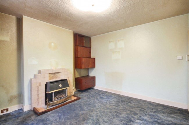 50 The Crescent, Abbotts Langley, Hertfordshire, WD5 0DS 3