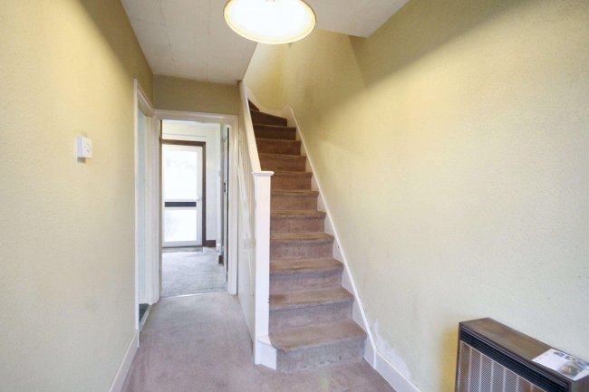 50 The Crescent, Abbotts Langley, Hertfordshire, WD5 0DS 3