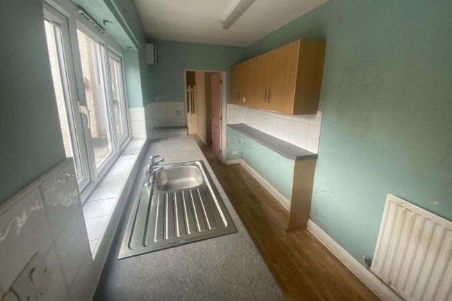 144 Milbourne Street, Carlisle, Cumbria, CA2 5XB 5