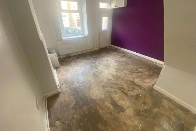 6 Queen Street, Cleator Moor, CA25 5BH 9