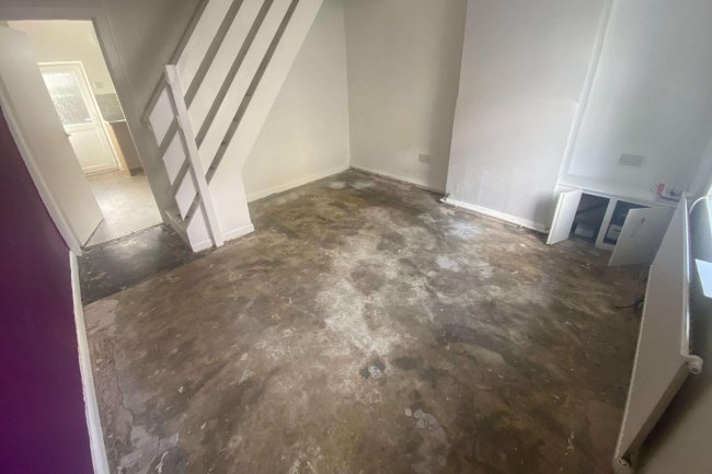 6 Queen Street, Cleator Moor, CA25 5BH 9