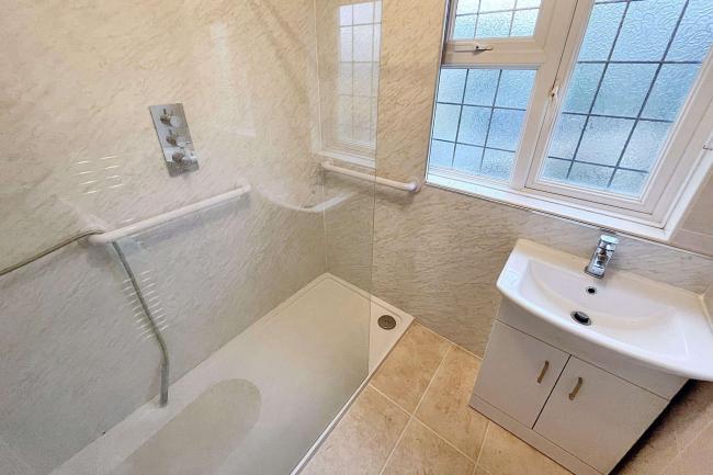 173 Repton Road, Orpington, BR6 9HZ 7