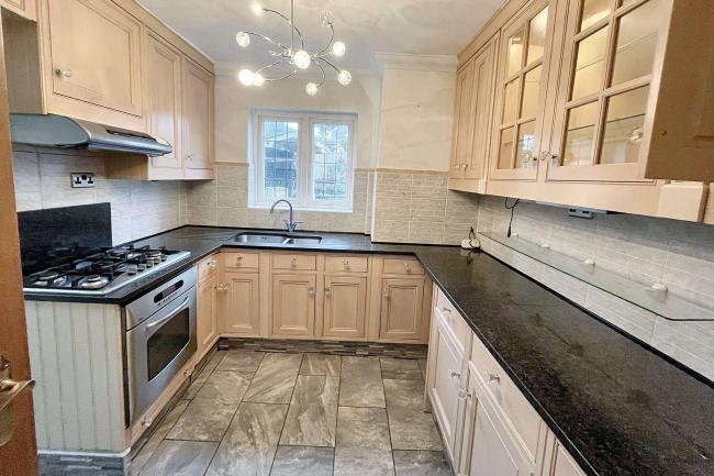 173 Repton Road, Orpington, BR6 9HZ 7