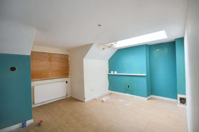 Flat C, 2 Kingdon Road, West Hampstead, London NW6 1PH 1