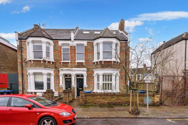 96B Wakeman Road, London NW10 5DH 2