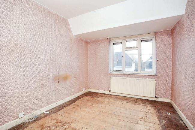 82 Woodlands Road, Chippenham, Wiltshire, SN14 0HG 8