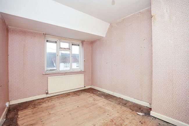 82 Woodlands Road, Chippenham, Wiltshire, SN14 0HG 8