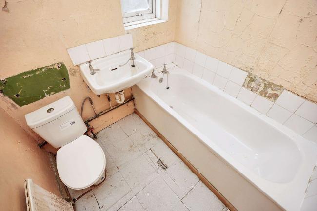 82 Woodlands Road, Chippenham, Wiltshire, SN14 0HG 8