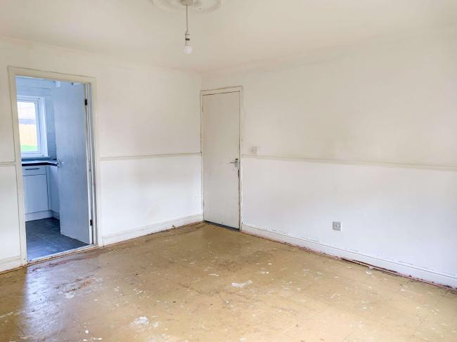 Flat 3, 24 Clent Way, Bartley Green, Birmingham, B32 4NN 10