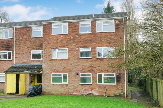 Flat 3, 24 Clent Way, Bartley Green, Birmingham, B32 4NN 10