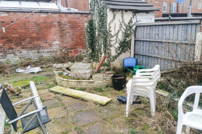 19 Spencer Street, Barnton, Northwich, Cheshire, CW8 4JG 1