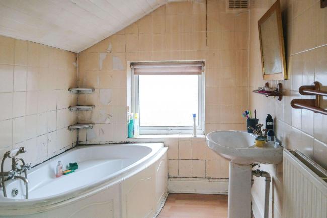 19 Spencer Street, Barnton, Northwich, Cheshire, CW8 4JG 1