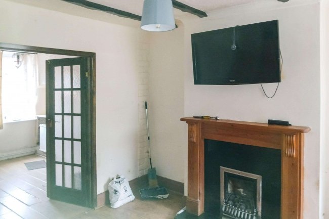 19 Spencer Street, Barnton, Northwich, Cheshire, CW8 4JG 1