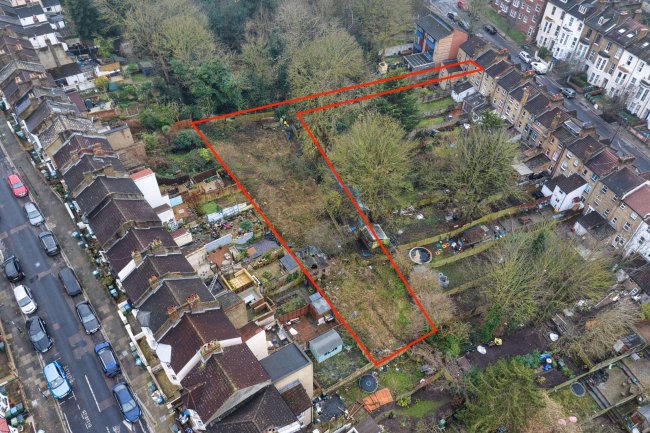 Land lying to the east of Bramblebury Road, Plumstead, London, SE18 7SU 6