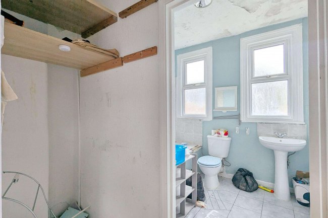 76A Grange Park Road, Thornton Heath, CR7 8QB 5