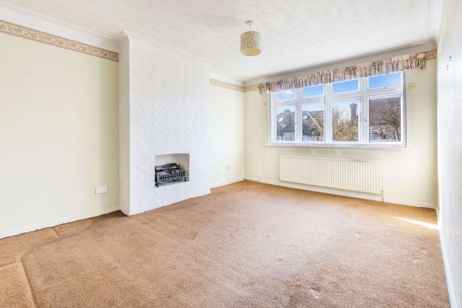 26A Mill Way, London, NW7 3RB 6