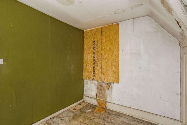 10 Ribblesdale Road, Hornsey, London N8 7EP 1