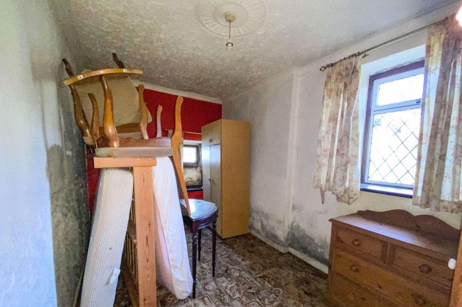 Bronydre, Coed Y Bryn, Llandysul, SA44 5LY 2