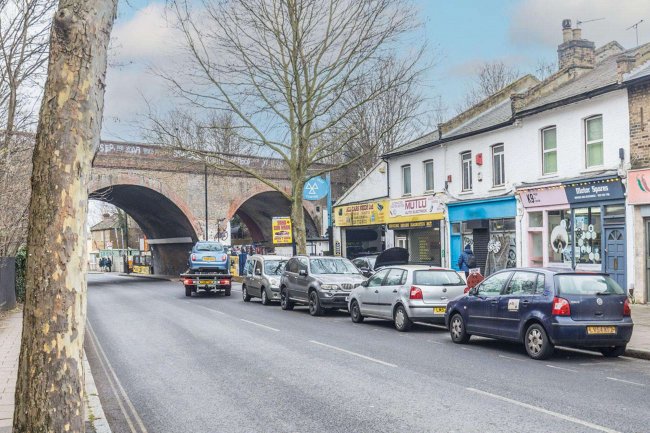 83 Evelina Road, Nunhead, London SE15 3HL 7