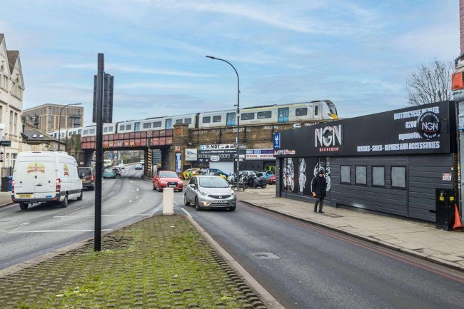 9-13 Catford Hill, Catford, London SE6 4NU 4